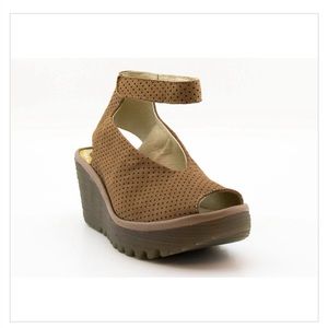 Fly London Women’s Yala Perforated Wedges in Cupido Beige